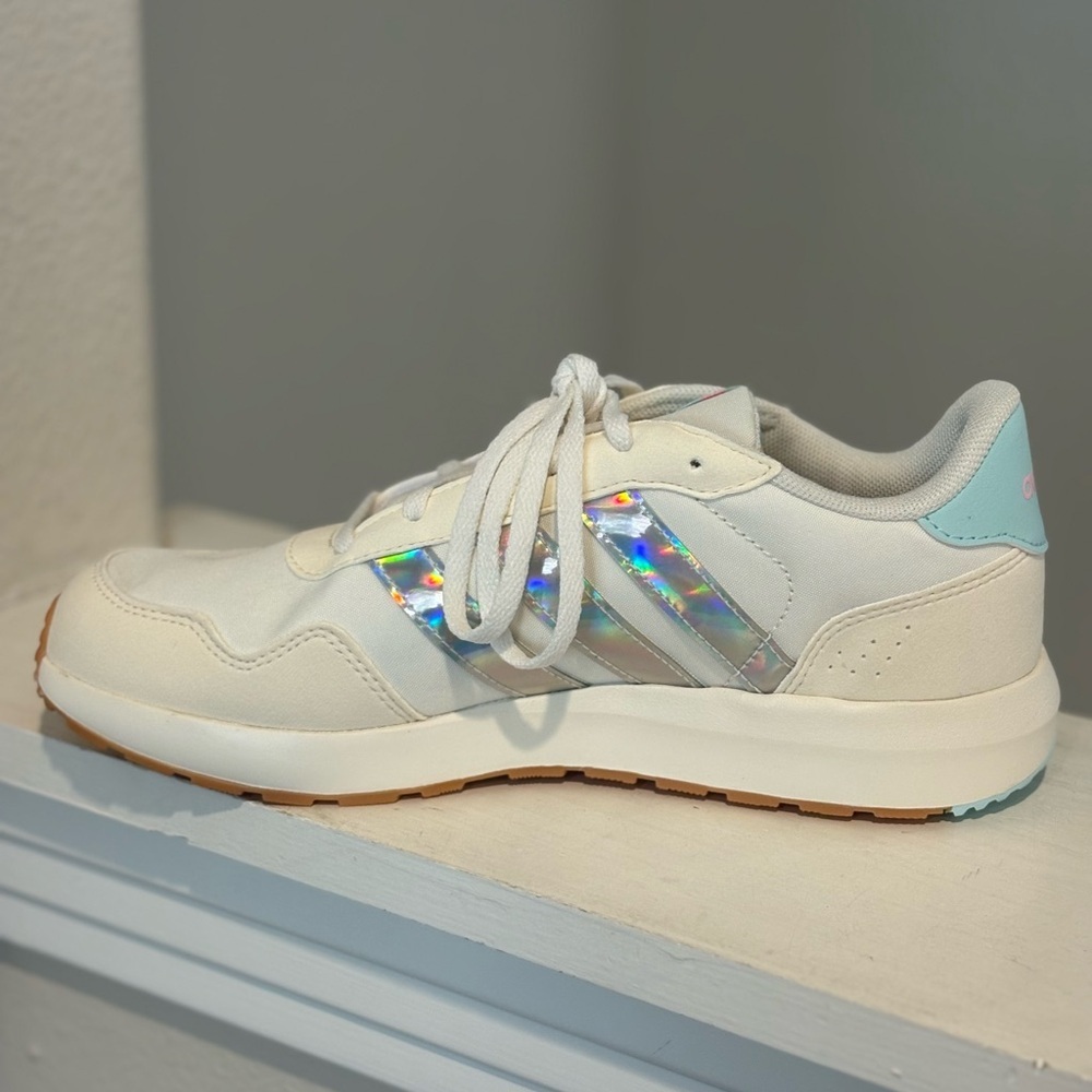 Adidas Run 60s Athletic Shoes Sneakers Size Youth Girl 6.5Y Women 8 White IE6119 - Picture 4 of 9